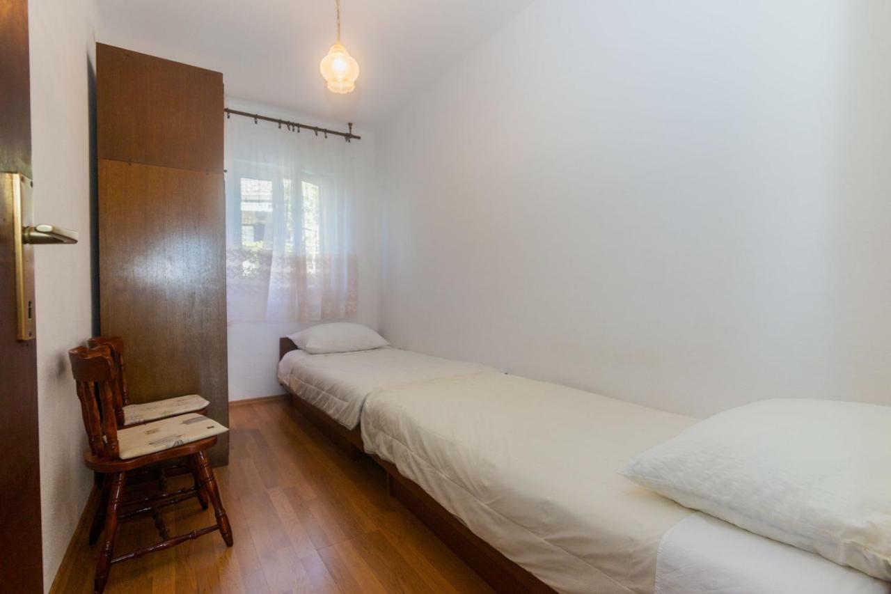 Apartments Vinka Trogir Luaran gambar