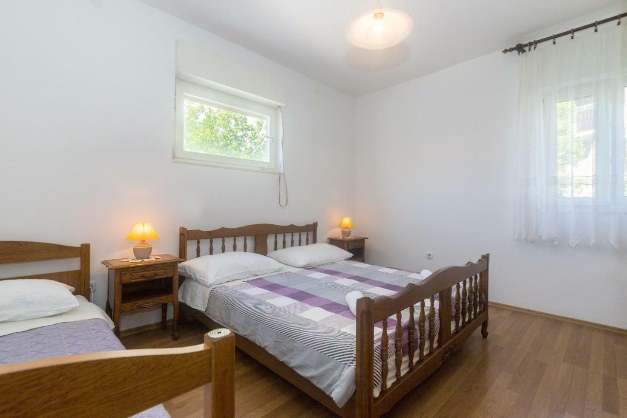 Apartments Vinka Trogir Luaran gambar